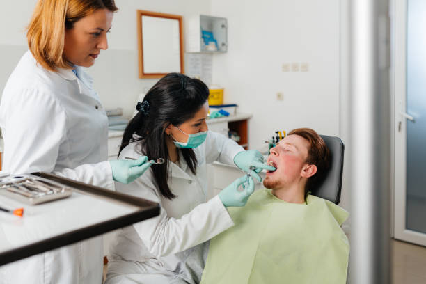 Best Dentist for Tooth Abscess  in Oak Grove, TN